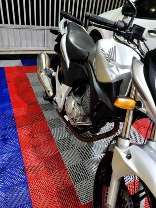 HONDA CB 300R HONDA CB 300R